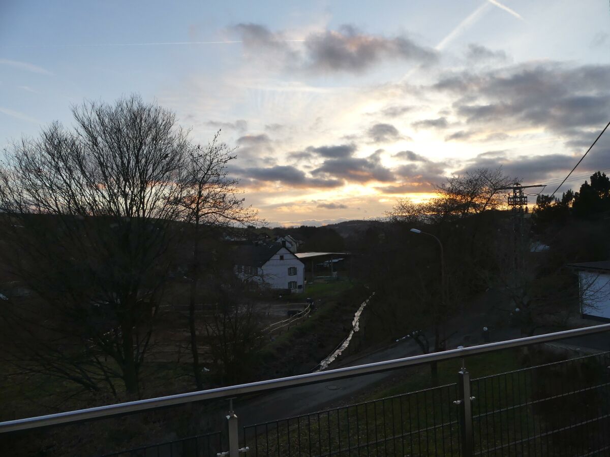 DG-Wohnung  Ausblick am Abend