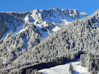 traumhafte Winterimpression Bergwelt Hahnenkamm