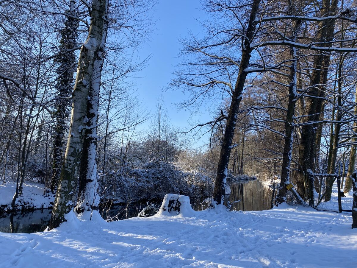 Wanderweg am Haus