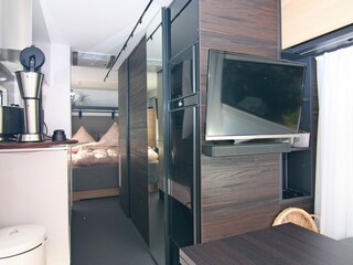 Trailer Neuendorf (Gnitz) Features 13