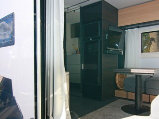 Trailer Neuendorf (Gnitz) Features 23