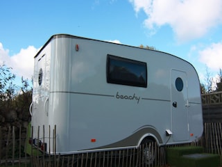 Caravan Neuendorf (Gnitz) Buitenaudio-opname 2