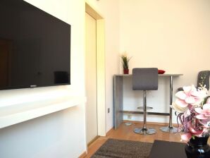 Cosy apartment in Oberhausen with balcony - Muelheim an der Ruhr - image1