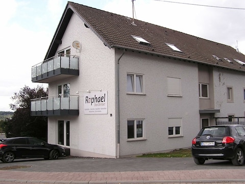 Apartment 4-Bett-Ferienwohnung im Dachgeschoss