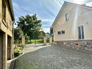 Eingang Hof