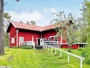 Holiday house 4 Sterne Ferienhaus in VÄDDÖ - Grisslehamn - image1