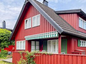 Holiday house 4 Sterne Ferienhaus in GRISSLEHAMN-By Traum - Grisslehamn - image1
