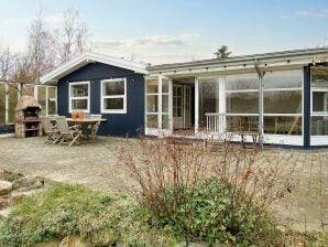 6 Personen Ferienhaus in Vejby - Vejby Strand - image1