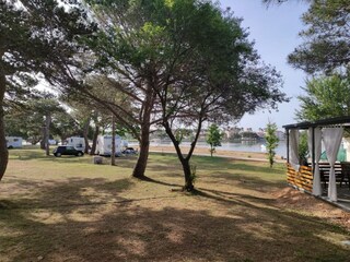 Caravan Privlaka Buitenaudio-opname 3