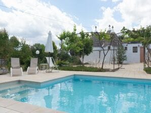 Holiday house Historic Trulli Azzalema in Cisternino - Cisternino - image1