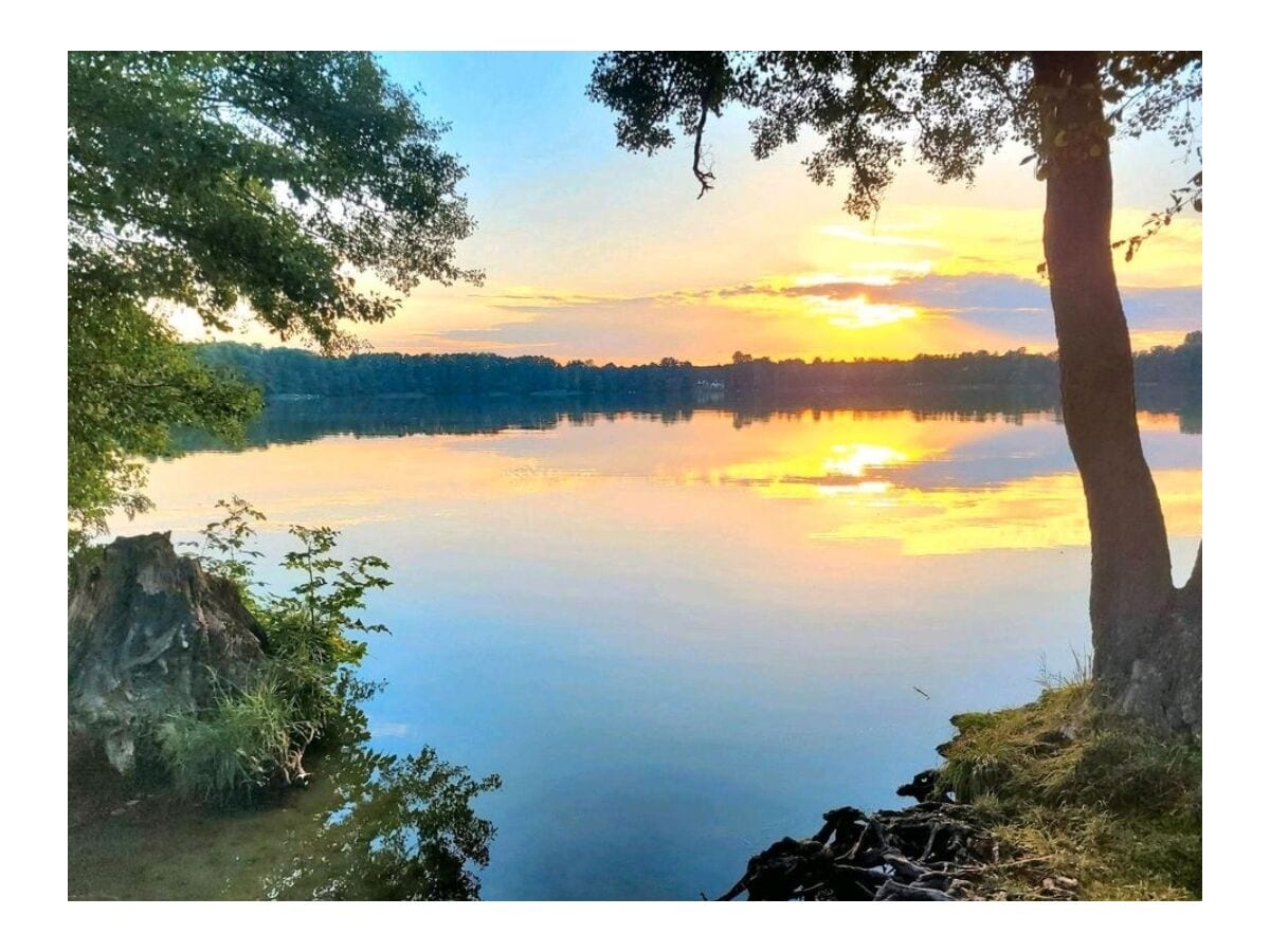 Sonnenuntergang am Zeesener See