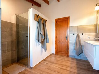 Apartamento de vacaciones Sencelles Características 32
