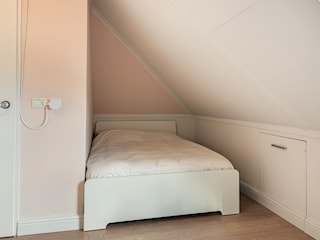 Schlafzimmer 4