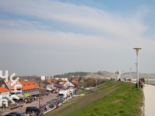 Holiday house Zoutelande Environment 26