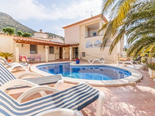 Villa Roses Buitenaudio-opname 11