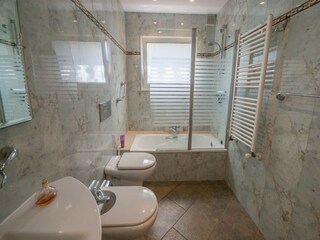 Villa Roses Caratteristiche 23