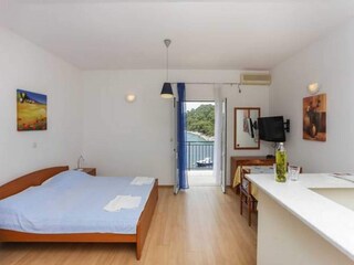 Apartment Saplunara Features 7
