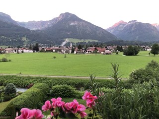 Ausblick vom Balkon auf Oberstdorf
