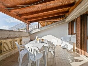 Ferienhaus Schönes Sommerhaus im Sirente Velino Park, mit Panoramaterrasse - Avezzano - image1