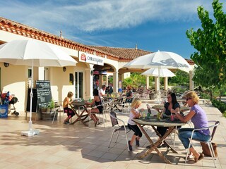 Vakantiepark Homps  38