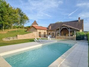 Holiday park Cosy chalet with swimming pool - Saint-Médard-d'Excideuil - image1