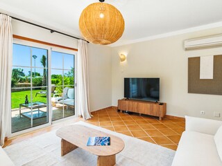 Holiday house Lagos Features 14