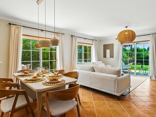 Holiday house Lagos Features 15