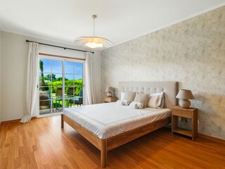 Holiday house Lagos Features 21