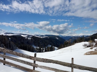 Winterwanderweg am Hof