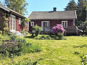 Holiday house 4 Sterne Ferienhaus in JÖRLANDA - Varekil - image1