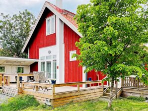 Holiday house 4 Personen Ferienhaus in VÄDDÖ - Grisslehamn - image1