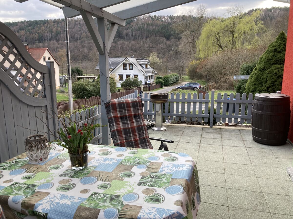 überdachte Terrasse