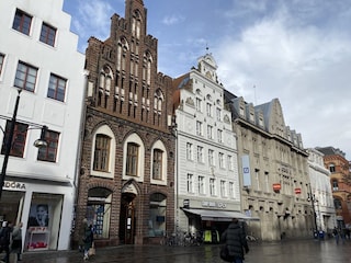 Stadtbibliothek in der Fußgängerzone