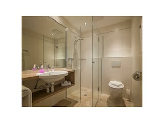 Gaestehaus_Rottenspacher_Koessen_BAdezimmer_neu100