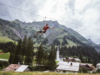 (c)Warth-Schröcken Tourismus_Fotograf Sebastian St