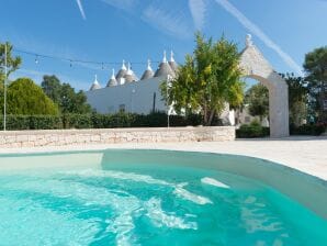 Ferienhaus Trullo-Unterkunft Il Focolare in der Masseria Carperi in Cisternino - Cisternino - image1