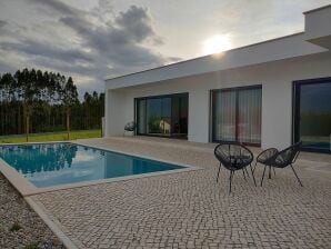 Lujosa casa de vacaciones con piscina privada - São Martinho do Porto - image1