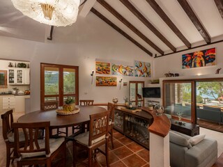 Villa Mrljane Features 42