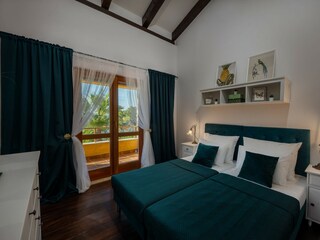 Villa Mrljane Features 52