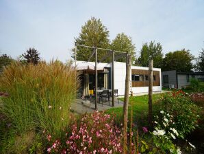 Vakantiepark Modern chalet met afwasmachine, nabij de Efteling - Udenhout - image1