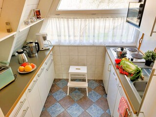 komfortable Küche im EG