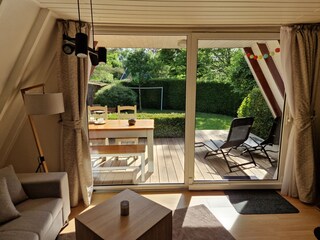 Wohnzimmer und Terrasse