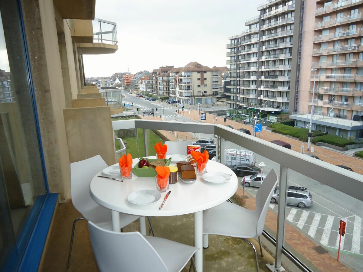 Apartment Nieuwpoort Outdoor Recording 1