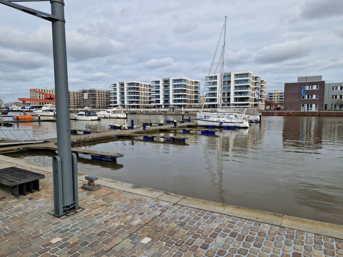 Port Marina direkt vor der Unterkunft