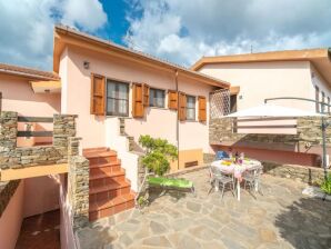 Holiday house Villa mit Garten ganz in der Nähe des Meeres