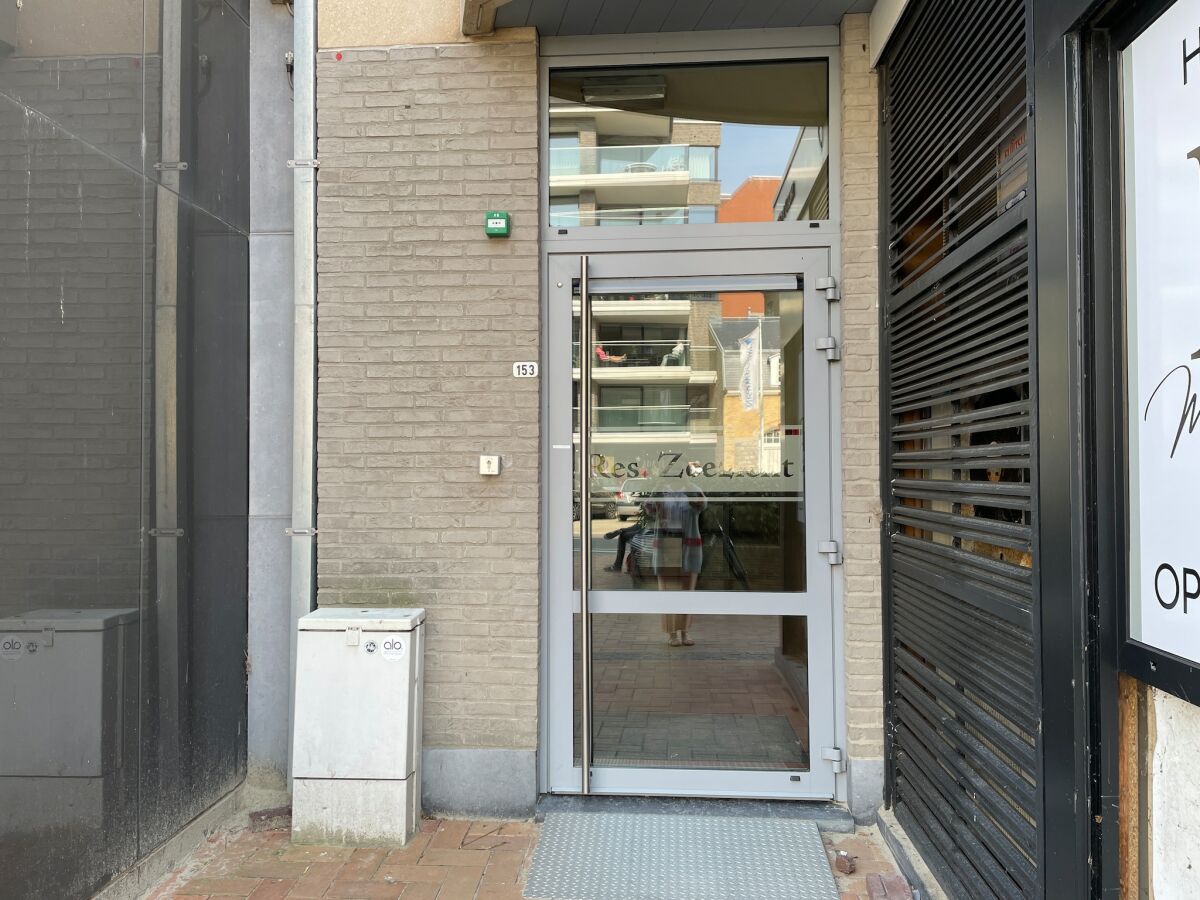 Apartment Nieuwpoort  1