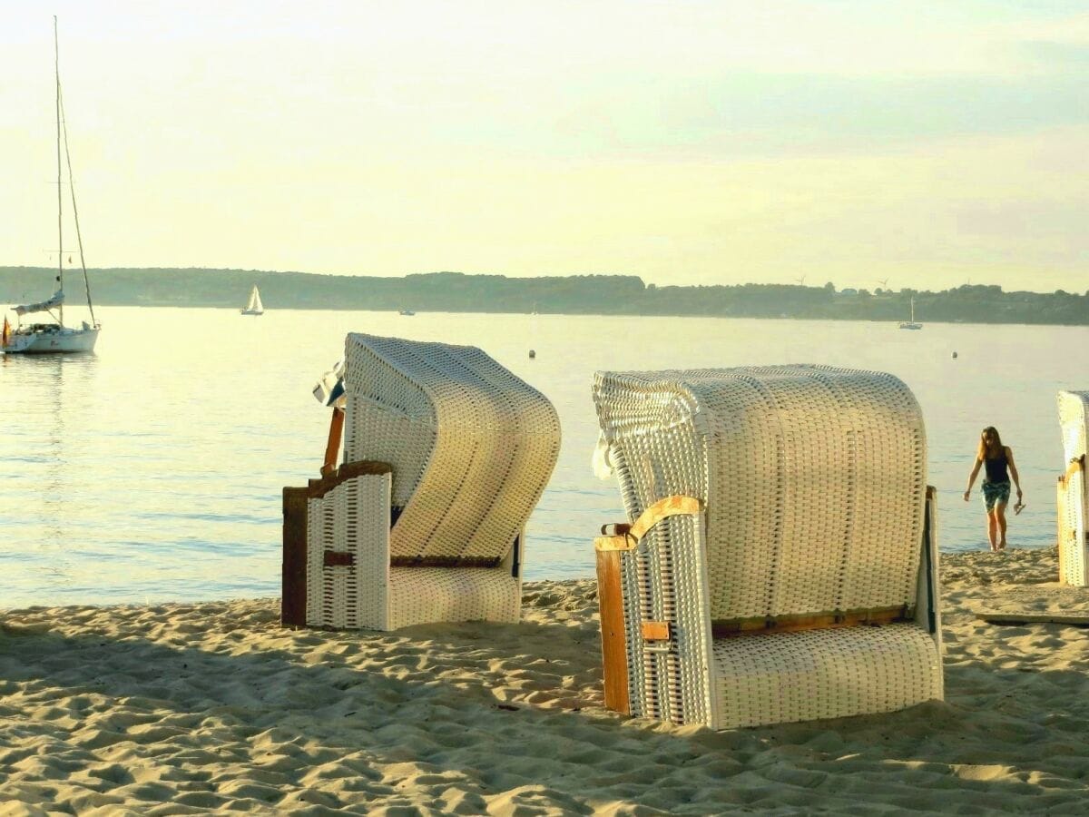 Am Strand unten vor dem Haus