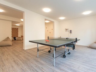 Freizeitbereich im Nachbargebäude