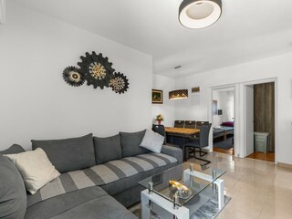 Apartment Mali Maj Features 13
