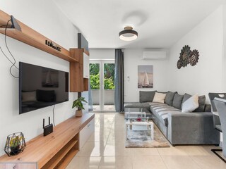 Apartment Mali Maj Features 23